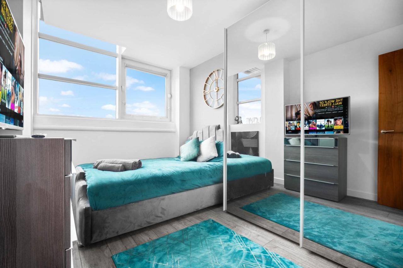 Luxury Stay With Scenic Views Brierley Hill Esterno foto